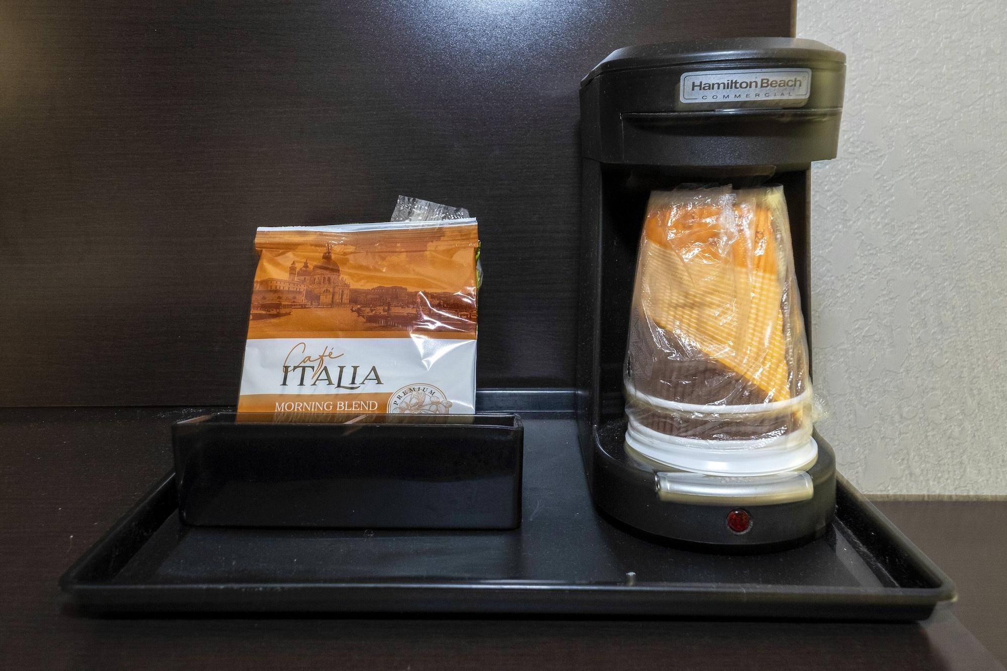 ホテル レッド ルーフ プラス＋ ハンツビル エクステリア 写真
